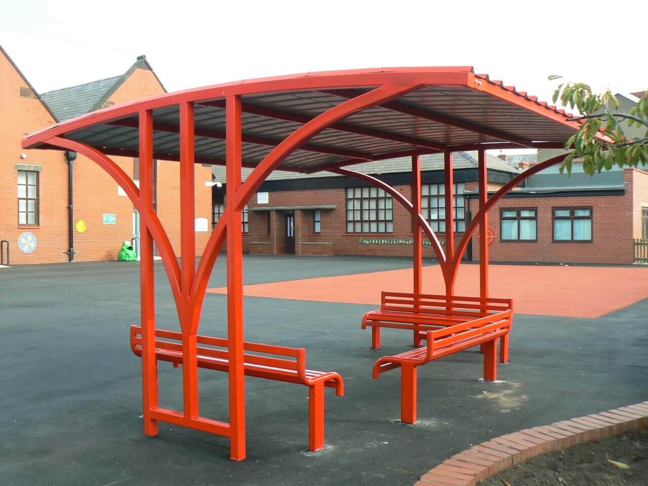 How schools keep kids safe and dry with school canopies