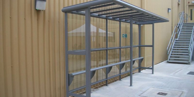 How to clean a smoking shelter