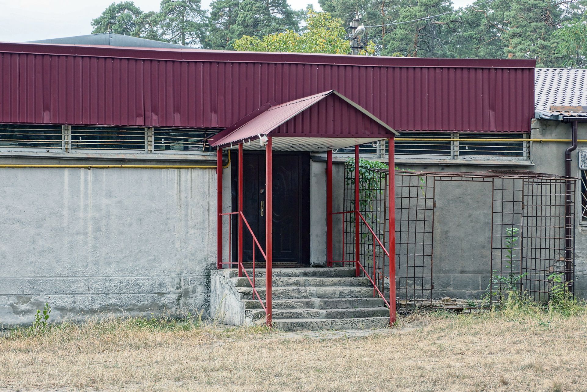 Are entrance canopies waterproof?